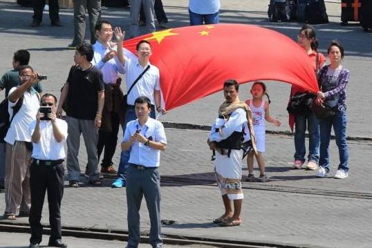 老外来中国看中国阅兵老外来中国观看阅兵仪式，一场跨越文化与国界的震撼之旅